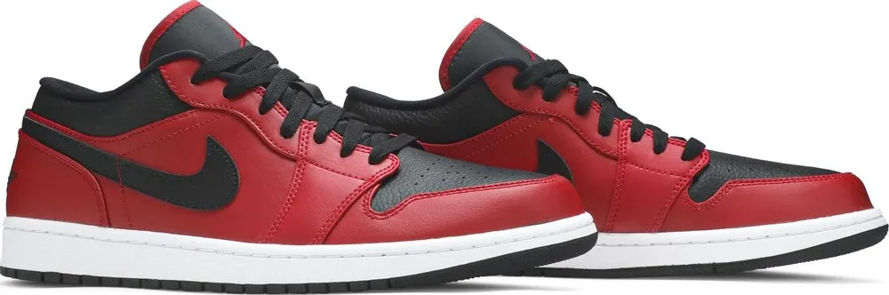 Air Jordan 1 Low 'Reverse Bred Pebbled Swoosh'