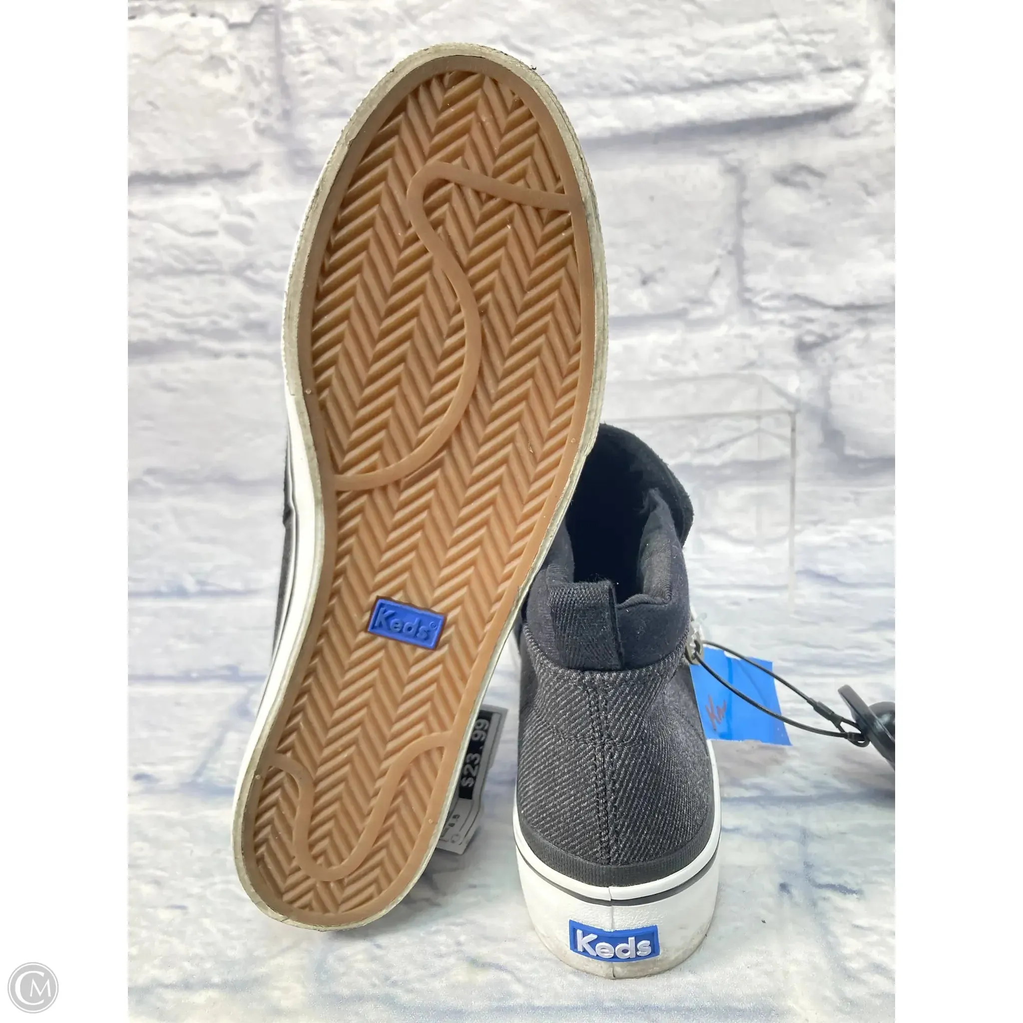Shoes Sneakers By Keds In Tan, Size: 8.5
